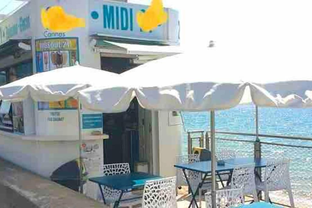 Bord De Mer, Terrasse, Tout A Pieds Cannes Buitenkant foto